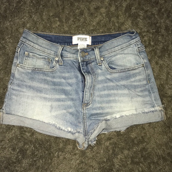 High rise VS shorts - Picture 1 of 3